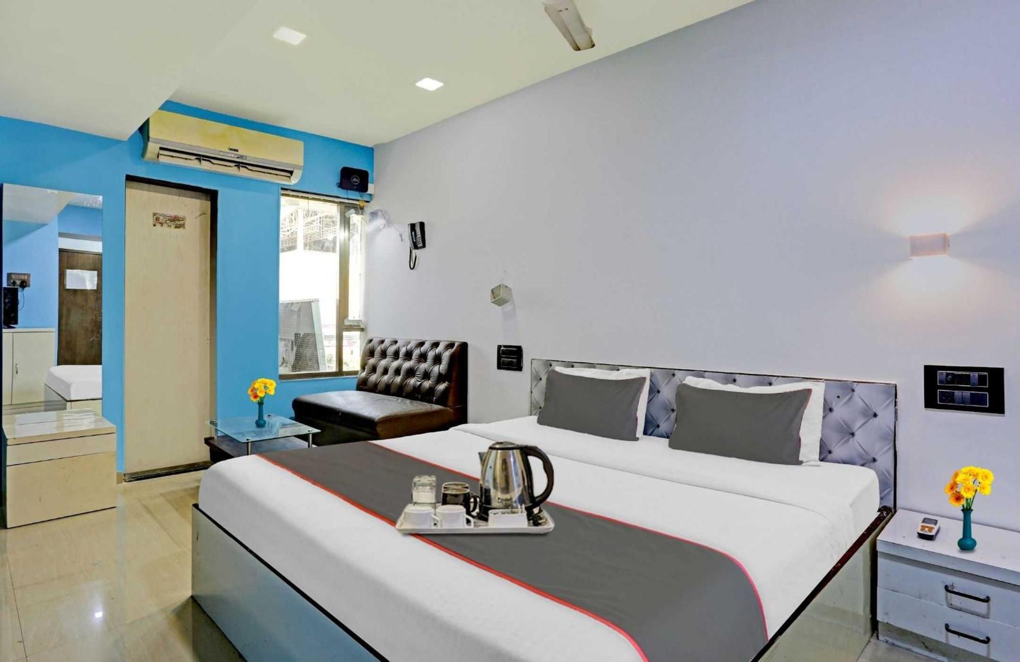 Oyo Salt House Hotel Mumbai Kültér fotó
