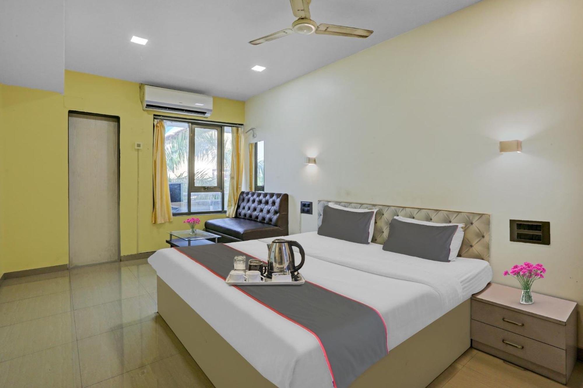 Oyo Salt House Hotel Mumbai Kültér fotó