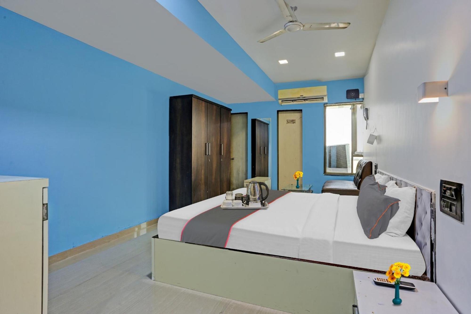 Oyo Salt House Hotel Mumbai Kültér fotó